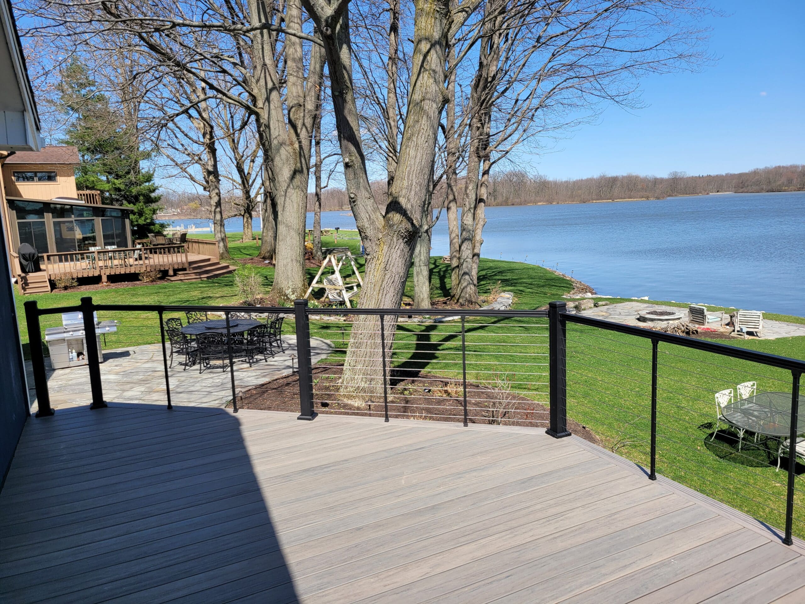 deck railing with cable railing infills - Trex Deck Railings Contractor near me Ohio